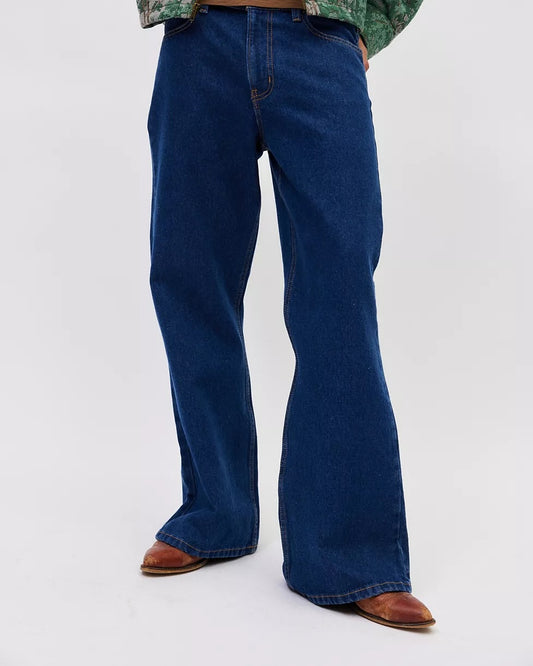 BDG Slacker Relaxed Flare Jean  Colour : Tinted Denim