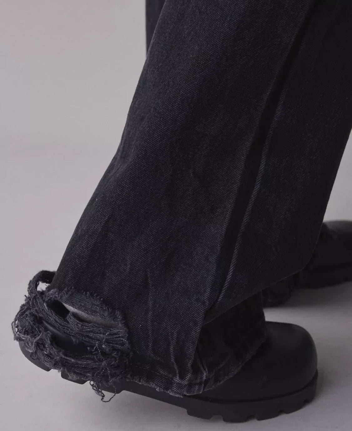 BDG Slacker Relaxed Flare Jean